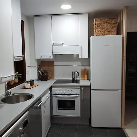 Alamos * كاستيلو دي جاكا